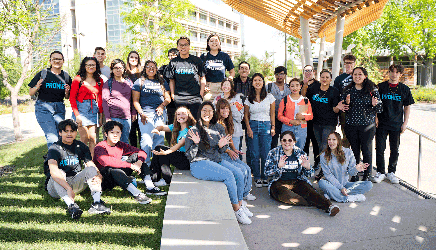 A group of 30 promise students on the lawn on the Mesa Quad